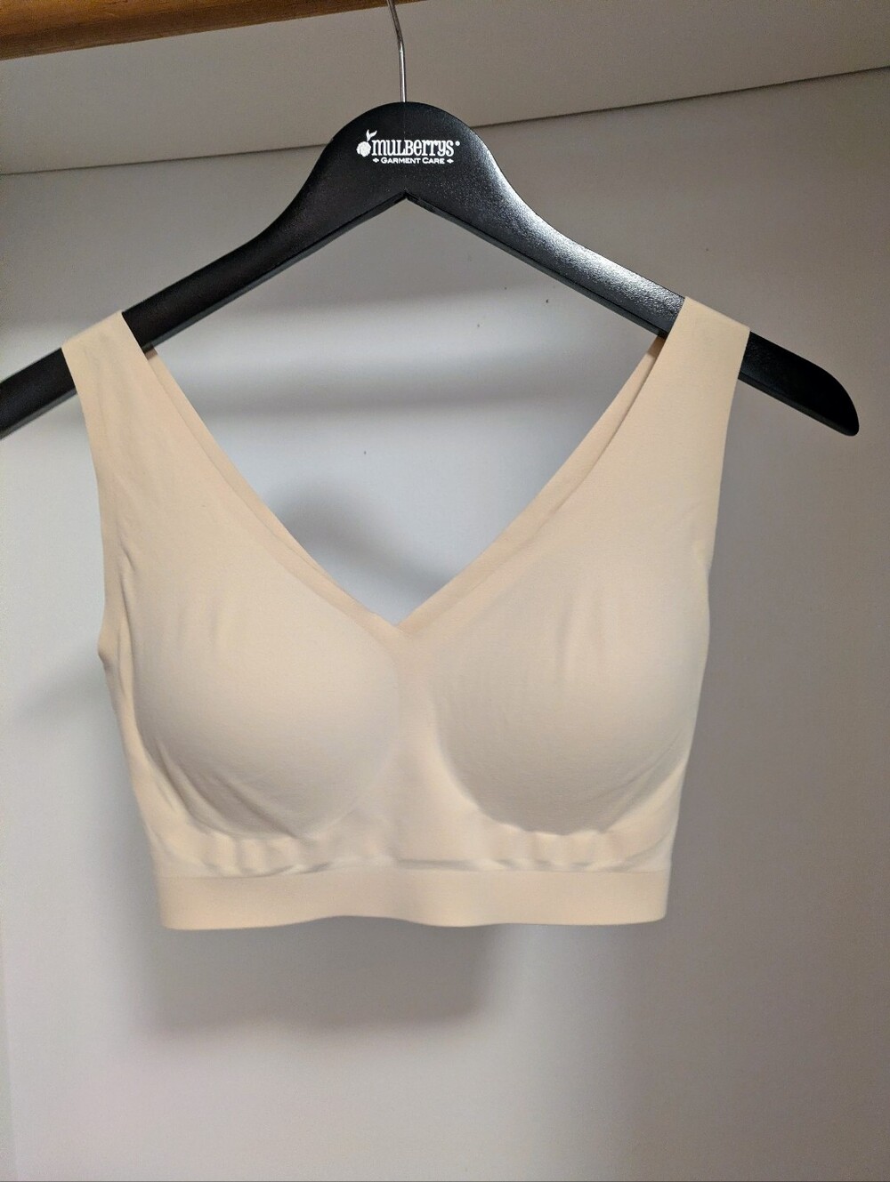 Soma Enbliss Bralette Nude Wireless Seamless V-Neck Bra Size L